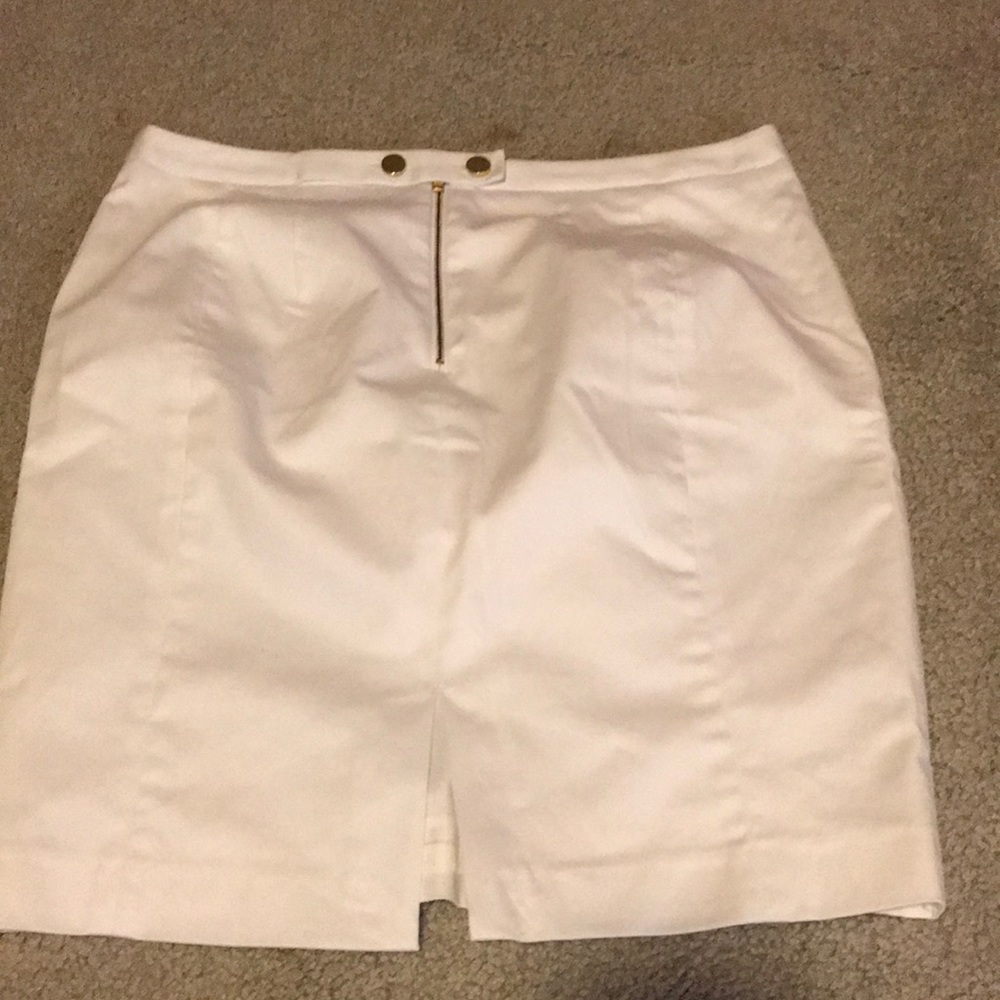 Pencil skirt